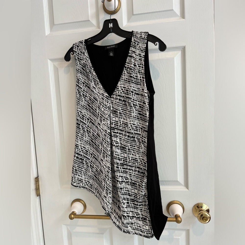 White House Black Market Tunic Top
